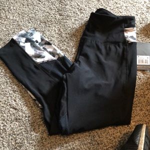 New with tags Balley leggings